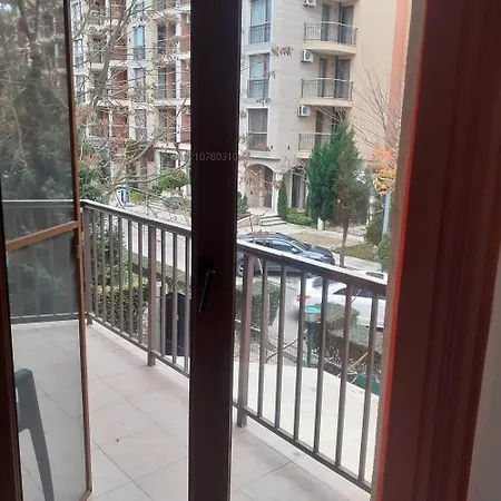Bright And Cozy 3 Bedroom In Sunny * Slăntjev Brjag